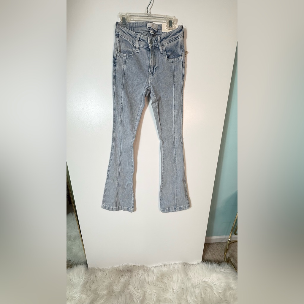 #566 Austin Landing Light Blue Flared Jeans Size 00 Nwt